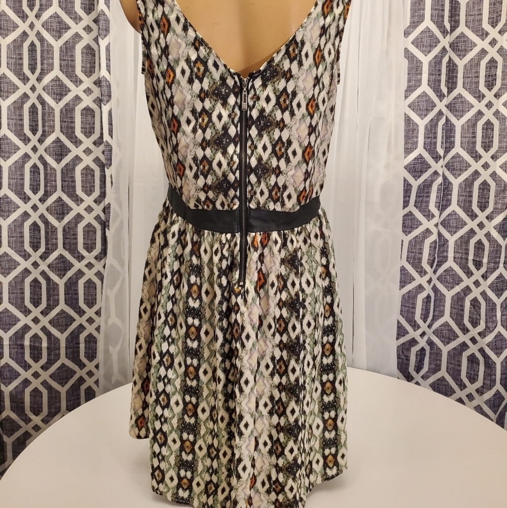 Mossimo Printed Dress - Picture 3 of 11